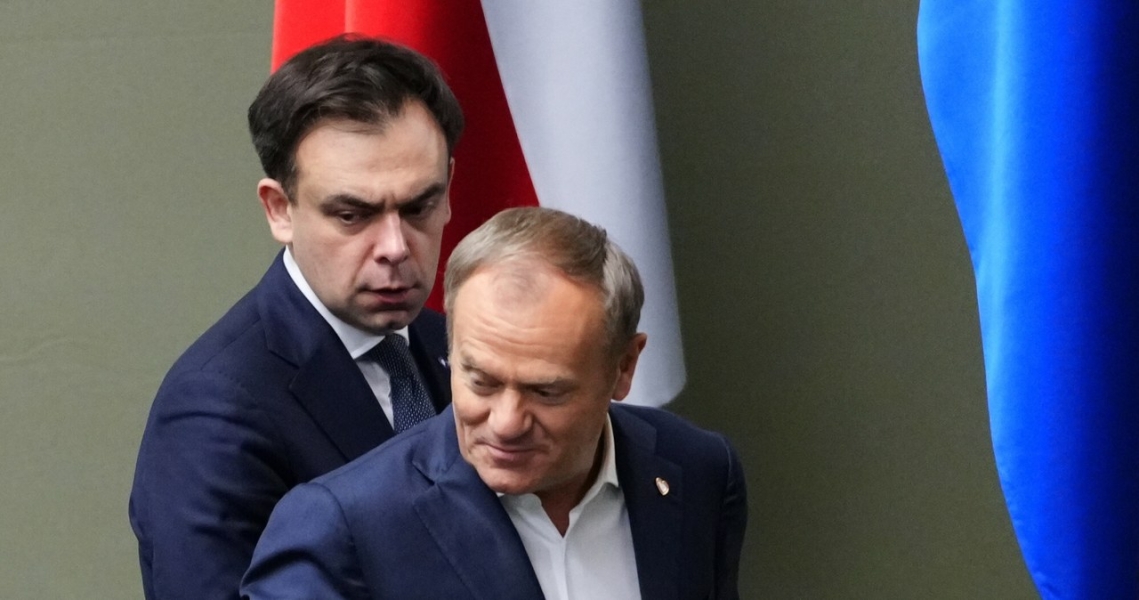 Premier Donald Tusk i minister finansów Andrzej Domański uważają, że w celu sfinansowania pomocy dla Ukrainy można wykorzystać zamrożone rosyjskie aktywa /Marysia Zawada /Reporter