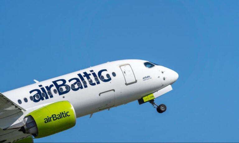 Darmowy internet w samolocie? W airBaltic połączymy się ze Starlink - INFBusiness