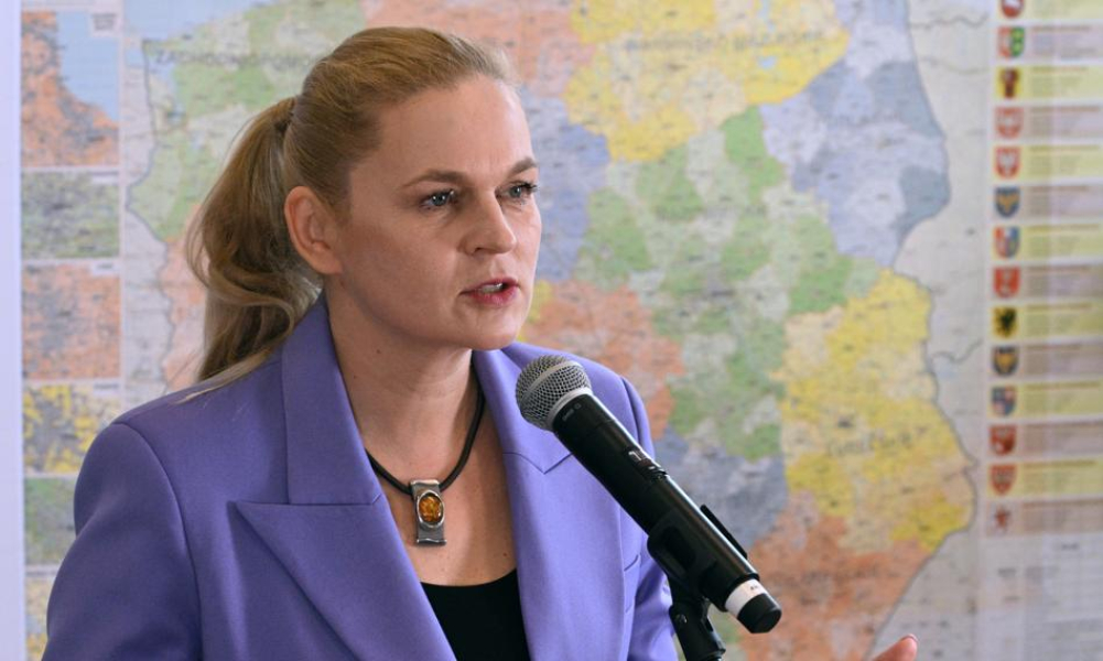 Nowacka podpisała reformę programową. Zmiany w edukacji od września 2025 r.