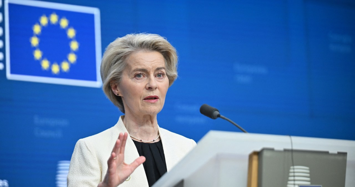 Ursula von der Leyen podkreśliła, że na szczycie w zeszłym tygodniu UE osiągnęła bezprecedensowy konsensus w sprawie obronności /DURSUN AYDEMIR / ANADOLU/ Anadolu via AFP /AFP