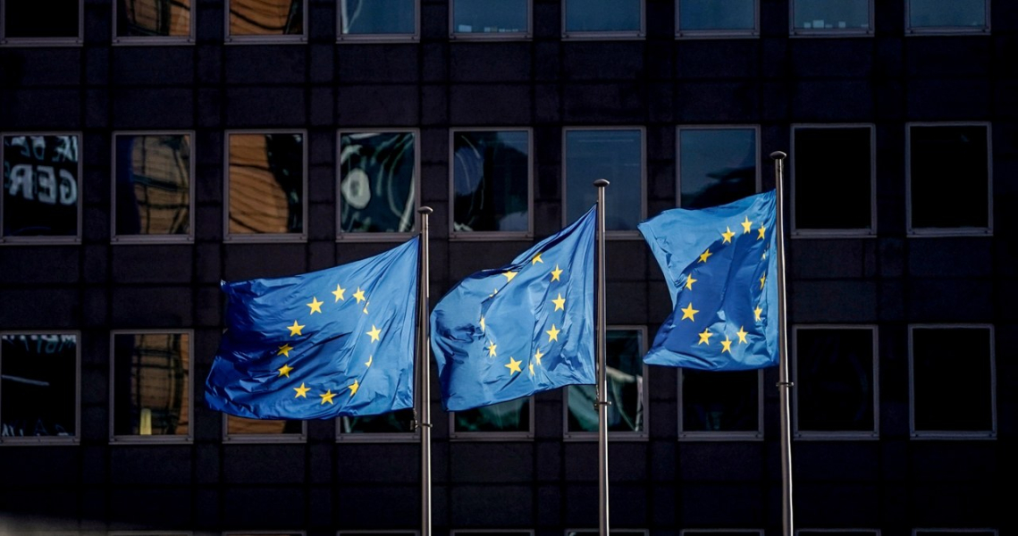 Polska chce 'klauzuli wyjścia' umożliwiającej zwiększanie wydatków na zbrojenia mimo nadmiernego deficytu. Zdj. ilustracyjne /KENZO TRIBOUILLARD / AFP /AFP