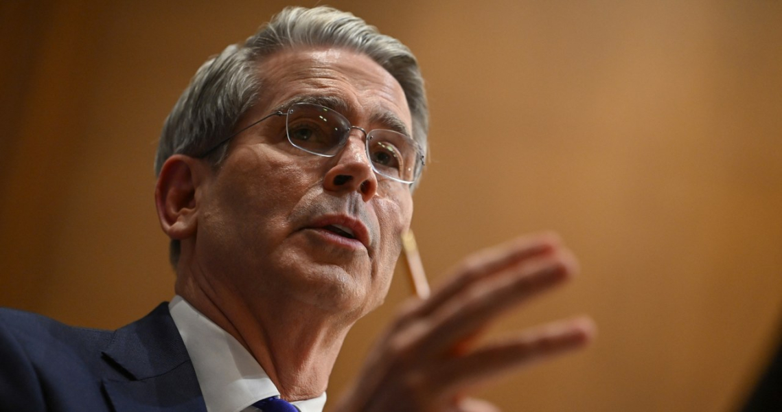 Scott Bessent suggests that the repeal of the digital services tax (which is only applicable in select EU countries) will be a condition for tariff negotiations /ANDREW CABALLERO-REYNOLDS /AFP