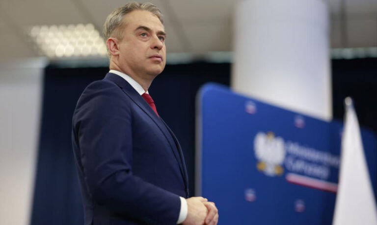 Rząd przeznaczy 4 mld zł na cyberbezpieczeństwo w 2025 r. - INFBusiness