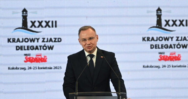 Ustawa o składkach na ubezpieczenie zdrowotne. Andrzej Duda: Poproszę o opinię - INFBusiness