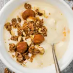 Wymieszaj jogurt z tymi orzechami. Twój mózg włączy się na najwyższych obrotach