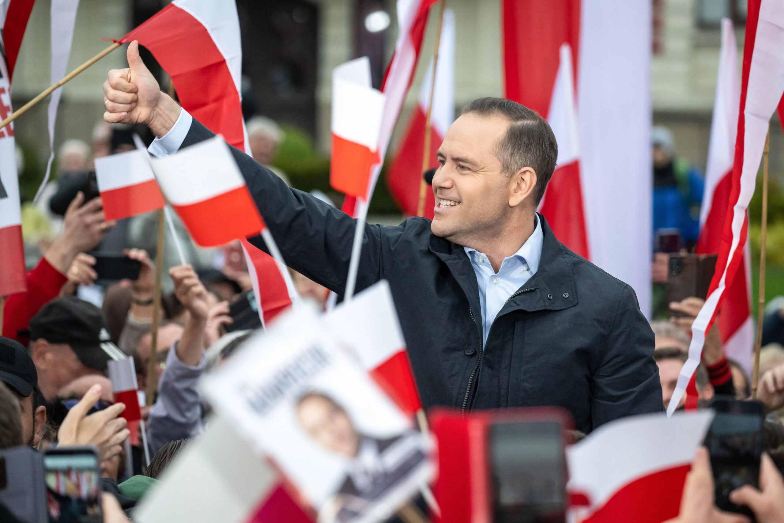Wybory prezydenckie: Co się stało z poparciem dla Rafała Trzaskowskiego?