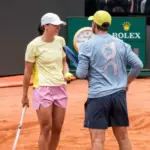 Iga Świątek z ważną zmianą przed Roland Garros. Polscy kibice mogą się uśmiechać – Tenis