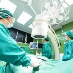 Odszkodowanie za błędy medyczne 2025. Jak złożyć wniosek do Funduszu Odszkodowawczego?