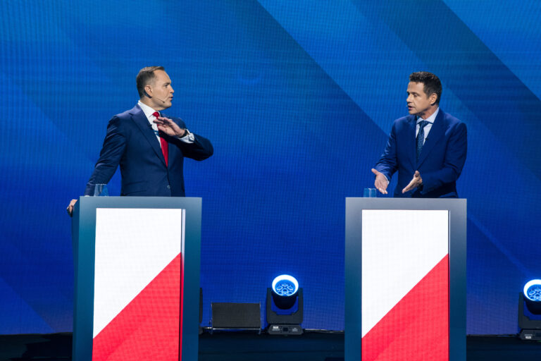 Ilu wyborców Sławomira Mentzena zagłosuje za Karolem Nawrockim? Sondaż przyniósł odpowiedź - INFBusiness