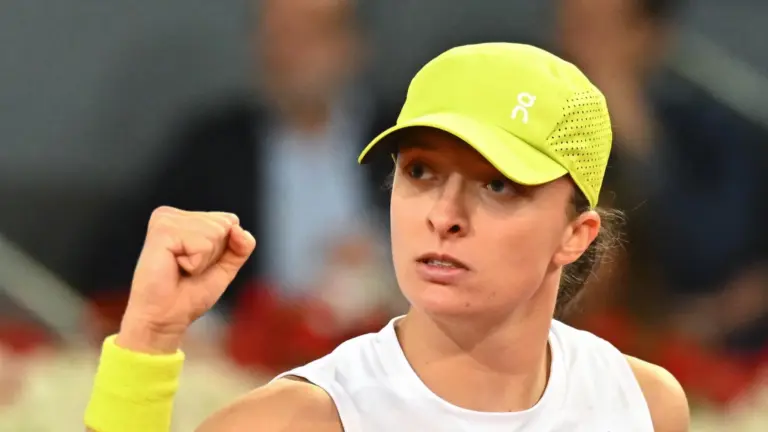Iga Świątek – Diana Sznajder. Polka awansowała w turnieju WTA 1000 w Madrycie – Tenis - INFBusiness