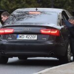 Byli ministrowie Tuska idą pod sąd za aferę śmieciową i 5 mln zł łapówek.