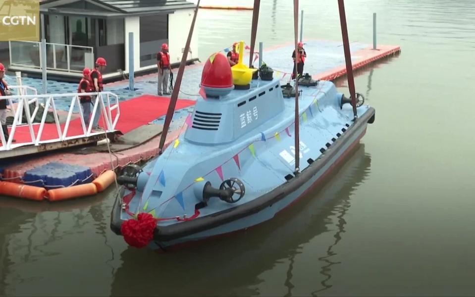 „Płetwal błękitny” zdominuje oceany? Podwodny dron Chińczyków ma wejść na służbę w 2026 r.