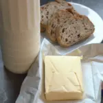 Masło i mleko są w Biedronce tak tanie jak nigdy. Zobacz, kto może skorzystać
