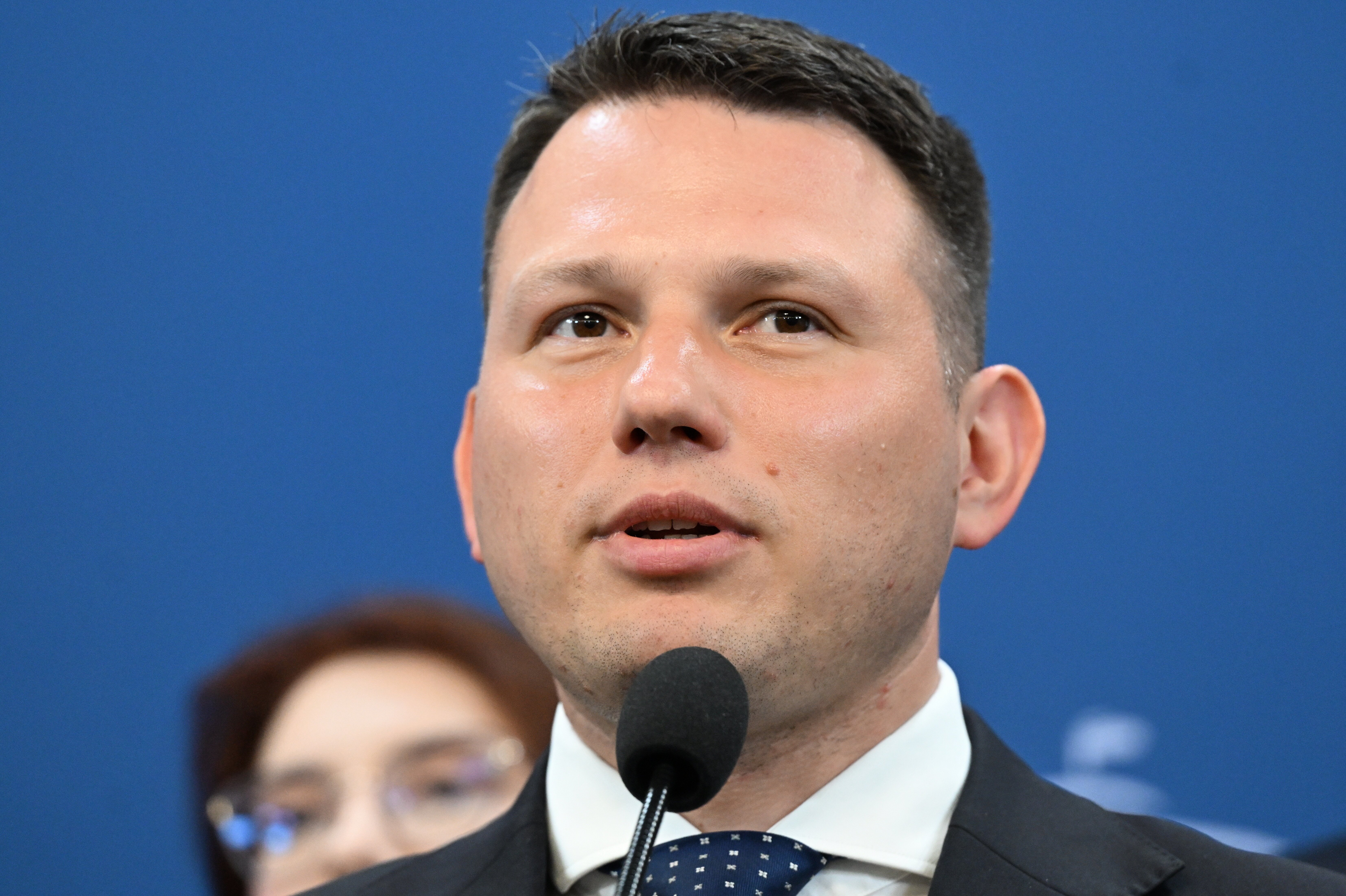 Jak Sławomir Mentzen ocenia debatę Trzaskowski-Nawrocki? Pojawił się wpis - INFBusiness