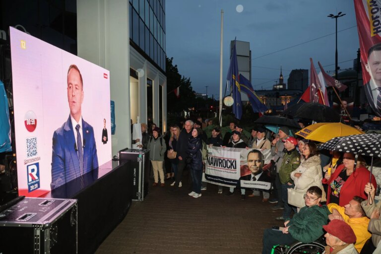 Kto najwięcej zyskał na trzeciej debacie prezydenckiej TV Republika? - INFBusiness
