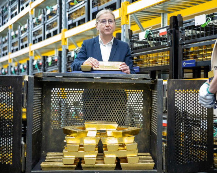 Gdzie jest polskie złoto? Bankier.pl był w skarbcu NBP - INFBusiness