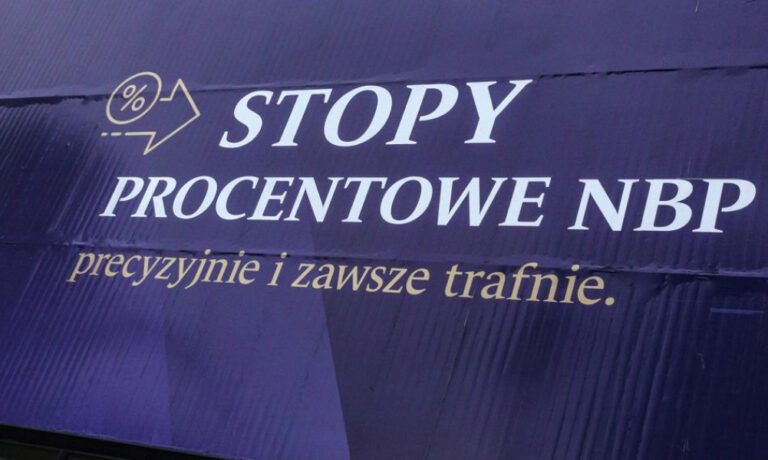 Gwałtowne cięcie stóp NBP. Rada przerwała długi okres stabilizacji stóp - INFBusiness