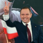 Karol Nawrocki brał udział w bójce chuligańskiej w 2009 roku. PSL: Co na ten temat mówi Kościół?