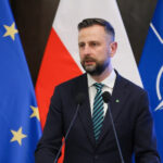 Minister Obrony Narodowej rozdał kontrakty warte 350 mln zł. „Zagrożenie jest poważne”
