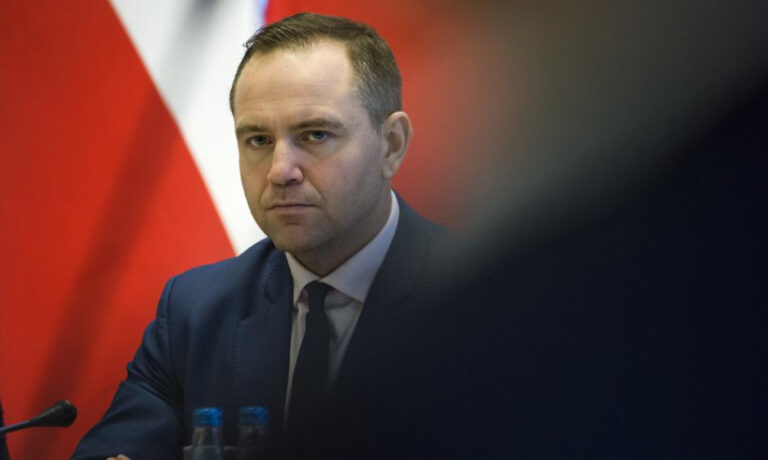 Nawrocki przejął mieszkanie od przestępcy seksualnego? „Wyborcza” ujawnia - INFBusiness