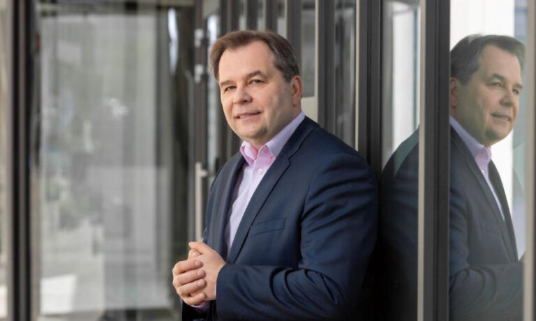 Prezes Poczty Polskiej: Nie będziemy ograniczać liczby placówek pocztowych. Chcemy ją zwiększyć i zarabiać pieniądze - INFBusiness