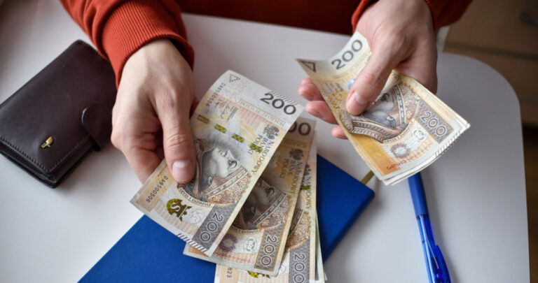 Przejrzystość płac. Posłowie głosowali, że pracodawcy będą mieli nowy obowiązek - INFBusiness