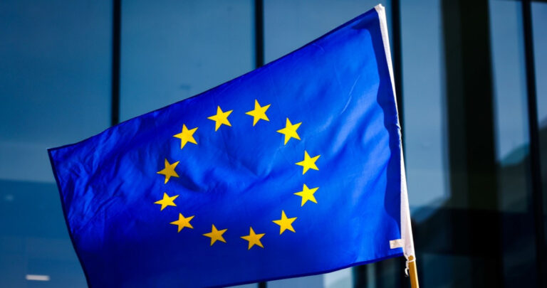Silna UE w oczach obywateli. Najnowszy raport pokazuje siłę zaufania - INFBusiness