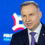Składka na ubezpieczenie zdrowotne. Duda odpowiedział premierowi w sprawie weta: Nie pozwalaj