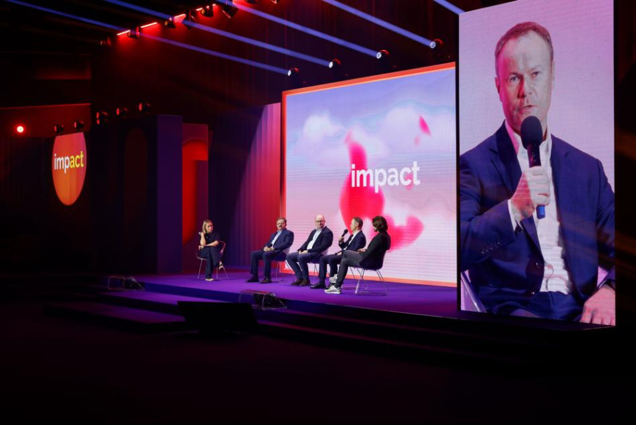 Sztuczna inteligencja ukształtuje przyszłość biznesu - INFBusiness
