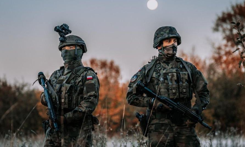 Trwa operacja zmiany indywidualnego wyposażenia żołnierzy. Potrzebny jest modułowy system „od stóp do głów”