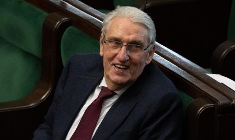 „20th Century Sensations” i akcje gwarantowały emeryturę Bogusława Wołoszańskiego. Dostanie podwyżkę - INFBusiness