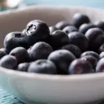 Jedz borówki każdego dnia. Mogą obniżyć ciśnienie krwi i cholesterol w zaledwie 2 tygodnie