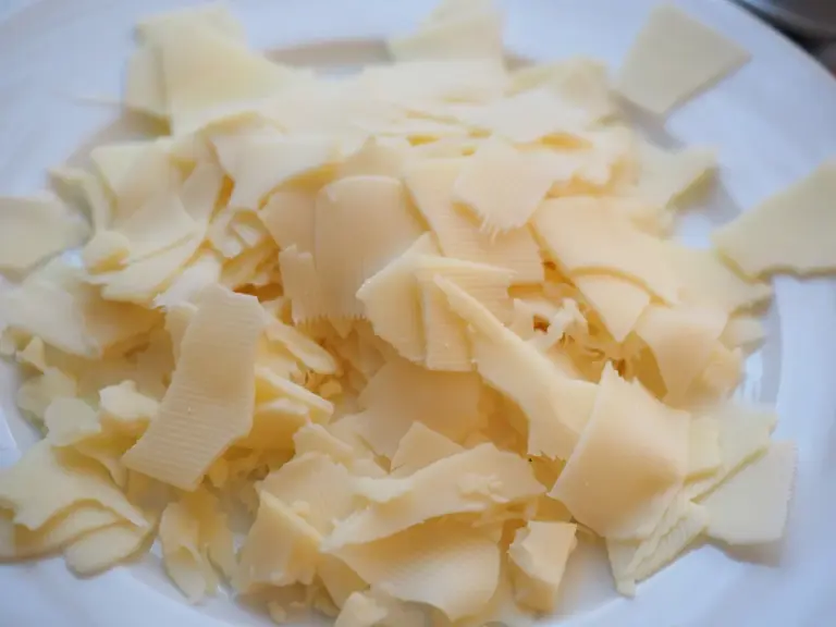 Ten ser gouda z Biedronki to strzał w dziesiątkę - INFBusiness