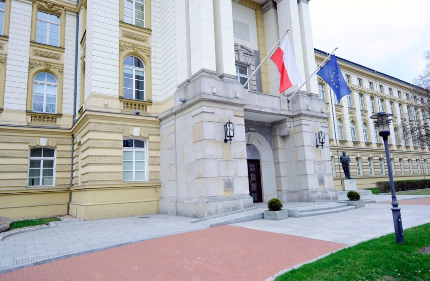 Paraliż procesu Pawła Rubcowa. KPRM ujawni sądowi akta, ale u…