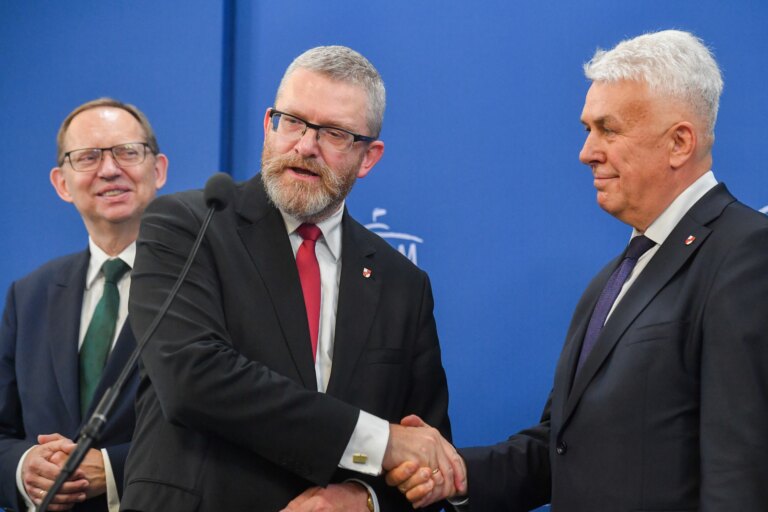 Pierwszy transfer po wyborach prezydenckich. Dlaczego poseł PiS przeszedł do Brauna? - INFBusiness