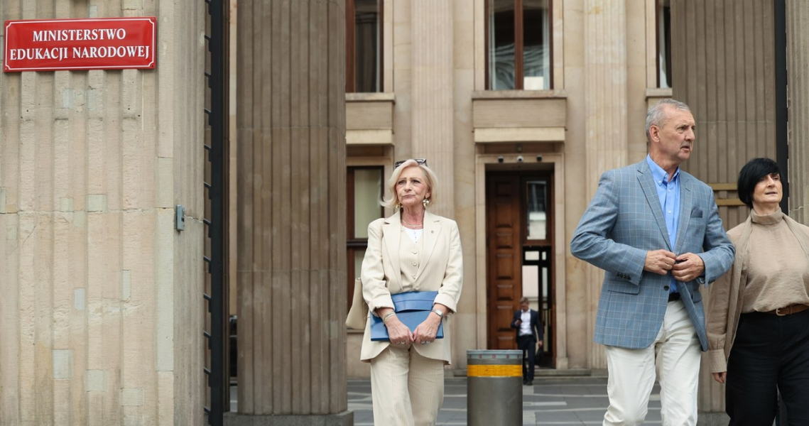 Co z rozliczaniem nadgodzin nauczycieli? ZNP: Nie zostanie uregulowane przed 1 września 2025 roku /Szymon Pulcyn /PAP