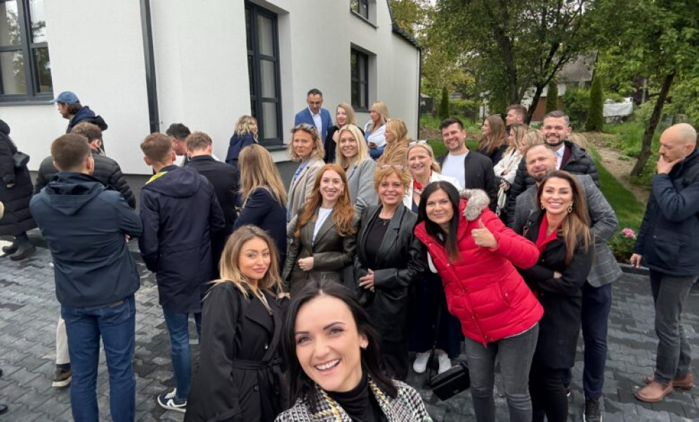 Agenci nieruchomości w programie Zróbmy Sobie Dom - INFBusiness