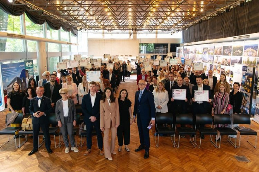 Budowniczy przyszłości: nagrodzeni najlepsi młodzi architekci i inżynierowie - INFBusiness