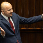 Dariusz „aplikacja” Matecki ma kredyt, ale nie ma nieruchomości. Najnowsze oświadczenie finansowe polityka PiS