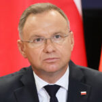 Koniec sprzedaży e-papierosów nieletnim. Decyzja prezydenta