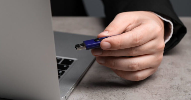 Malware USB: Systemy państwowe pod lupą - INFBusiness