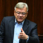 Najbogatszy poseł stał się jeszcze bogatszy. Szczegóły oświadczenia majątkowego Artura Łąckiego