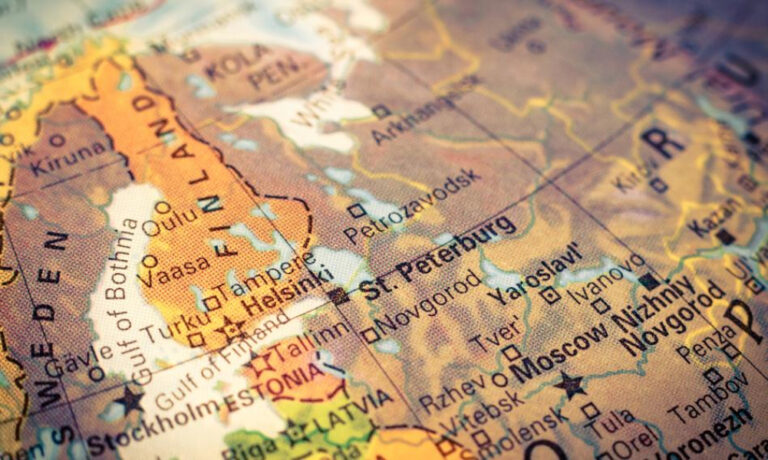 Największy cyberatak w historii Finlandii. Dane nawet 300 000 osób skradzione z ratusza w Helsinkach - INFBusiness