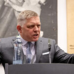 Robert Fico staje w obronie Brukseli. Nie poprze sankcji wobec Rosji, ale ma jeden warunek