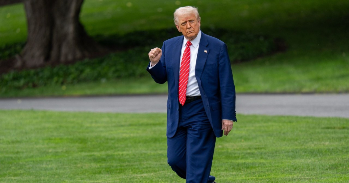 Donald Trump approved a $14.9 billion deal to acquire U.S. Steel /Photo by ANDREW LEYDEN / NurPhoto / NurPhoto via AFP /AFP