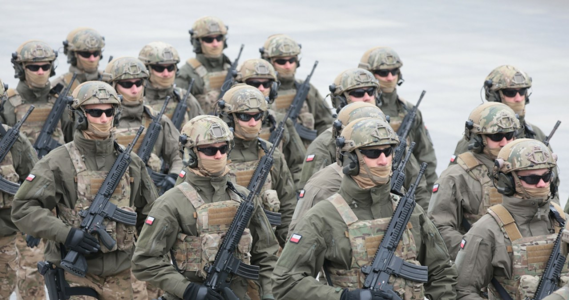 Can Poland afford to increase defense spending to 5 percent of GDP and beyond? /Adam Burakowski /Reporter