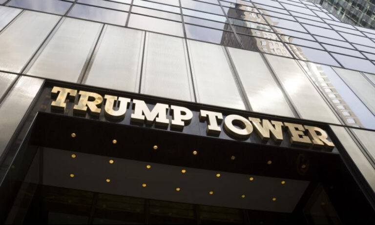 Złote telefony i „prezydencka” sieć komórkowa: firma Trumpa wkracza na nowy rynek - INFBusiness
