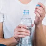 Która woda mineralna jest najlepsza? Dowiedz się, co pić i kiedy.