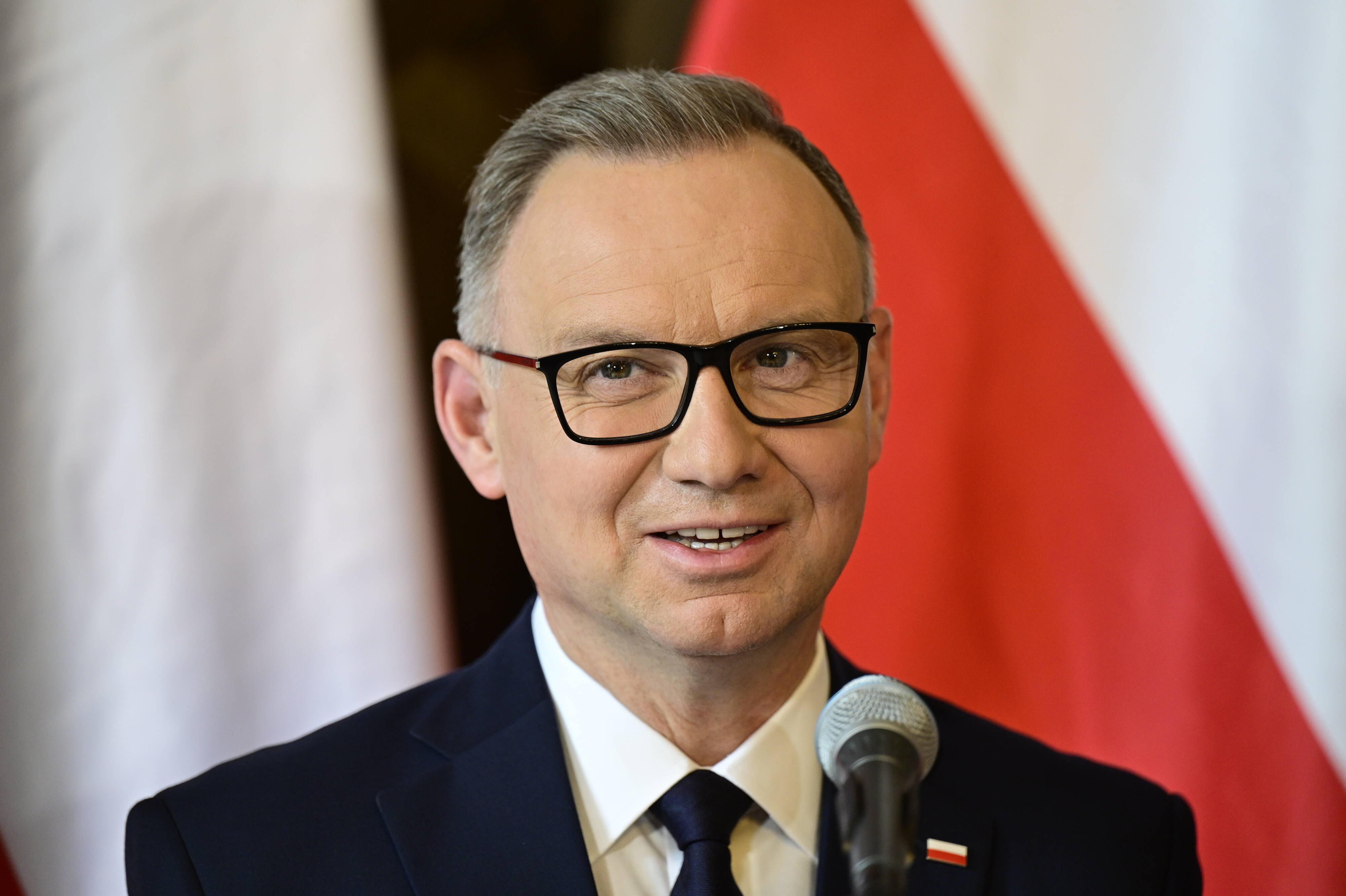 Jak Polacy oceniają słowa Dudy o „wieszaniu zdrajców”? Wyniki nowego sondażu - INFBusiness