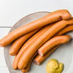 To najlepsze kiełbaski, jakie możesz kupić. Zawierają 100% mięsa.
